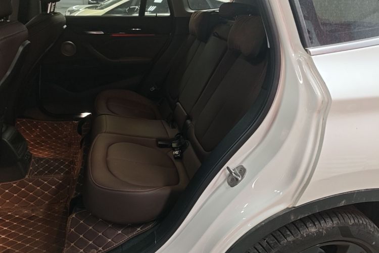BMW X1 2021 #17 BMW X1 2021 immagine di auto #17
