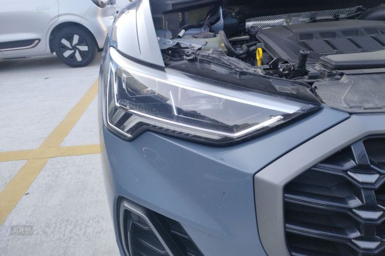 Audi Q3 2022 #8 Audi Q3 2022 car image #8