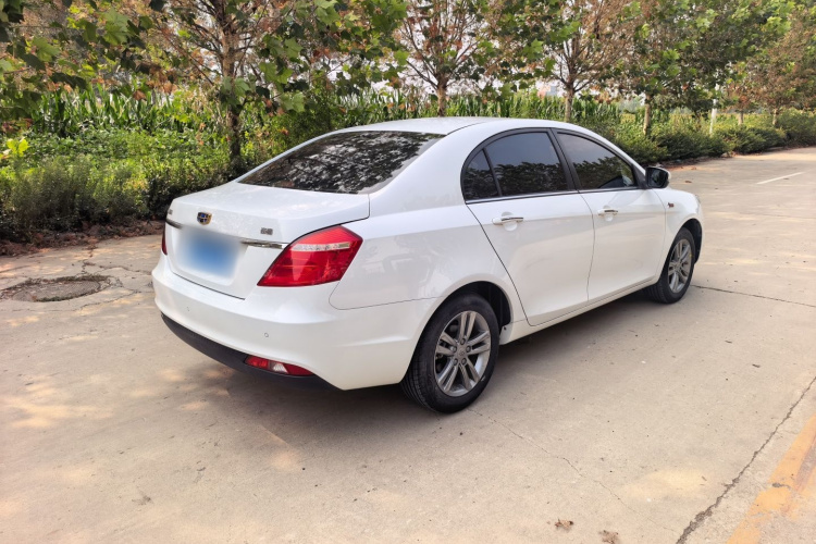 GEELY Emgrand 2017 car image #6