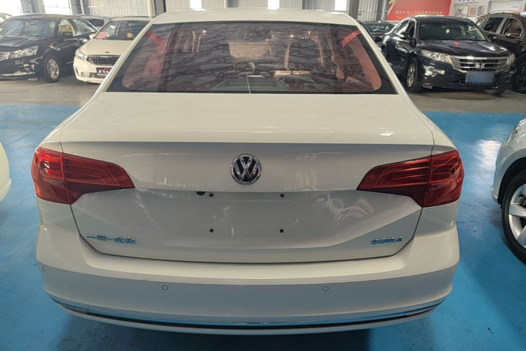 Volkswagen Bora 2018 #6 Volkswagen Bora 2018 car image #6