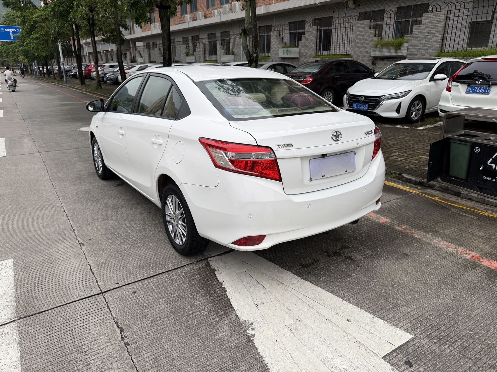 Toyota Vios 2015 car image #7