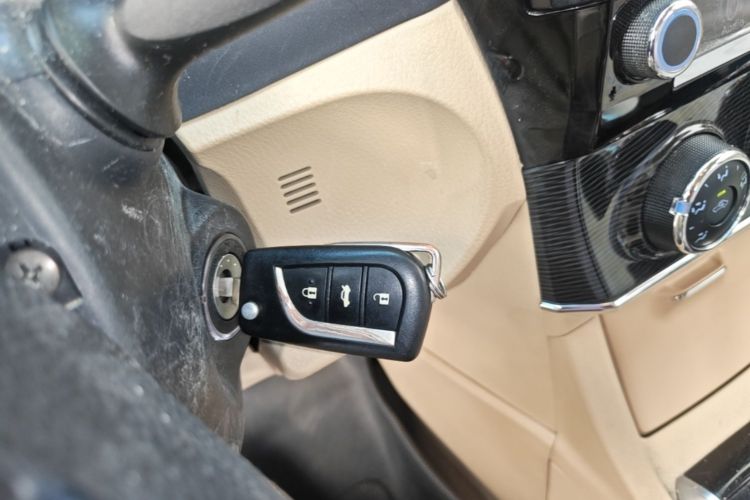 Toyota Corolla 2016 car image #9