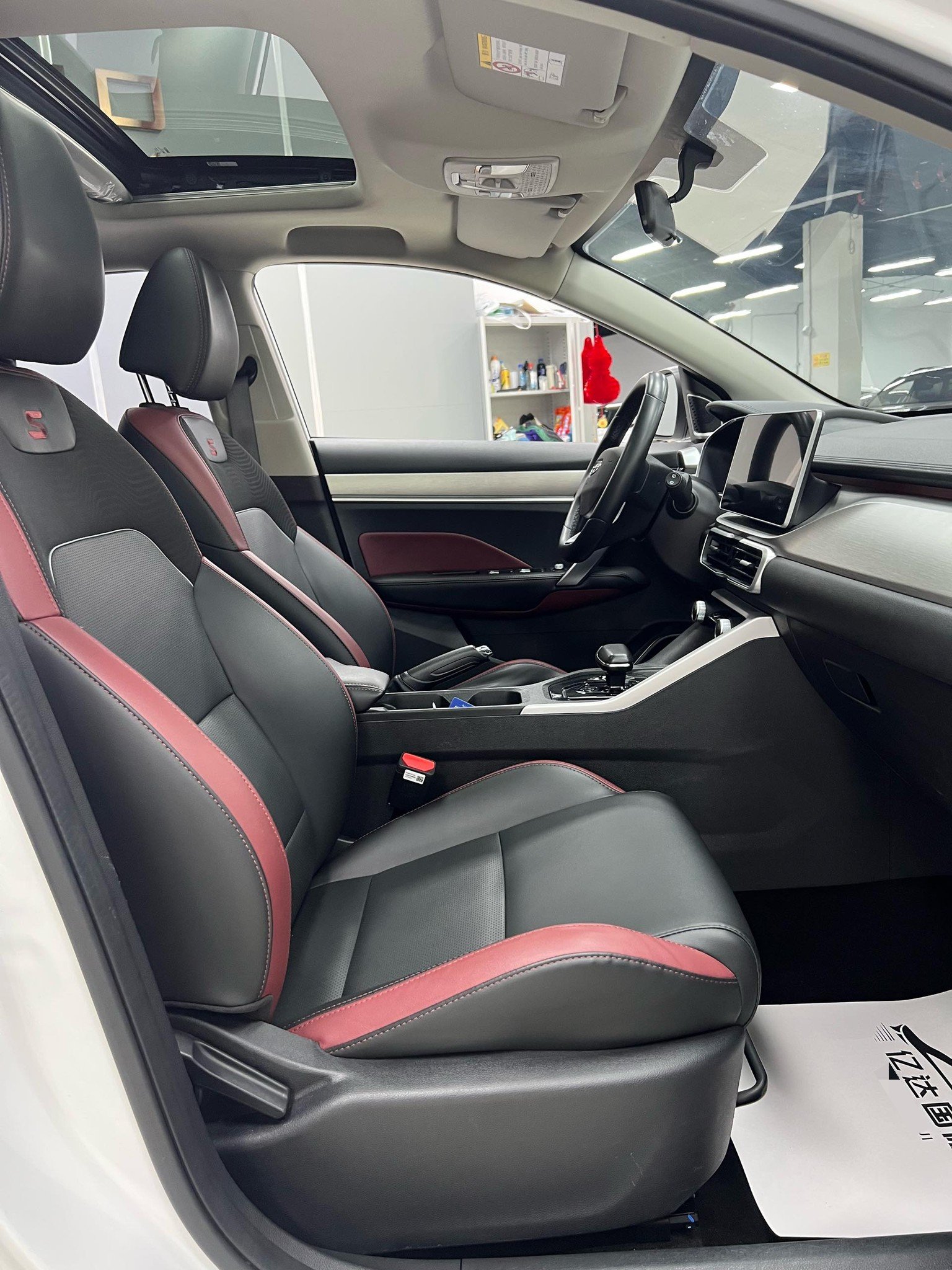 GEELY Coolray 2022 imagem de carro #19