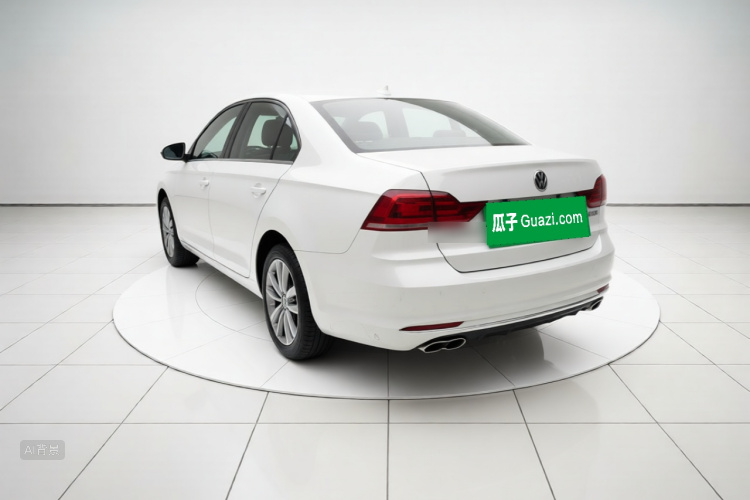 Volkswagen Santana 2018 car image #5