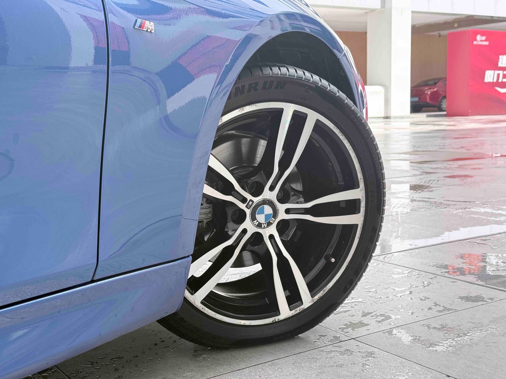 BMW 3 Series 2019 car image #5