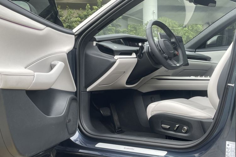 MI SU7 2025 car image #14