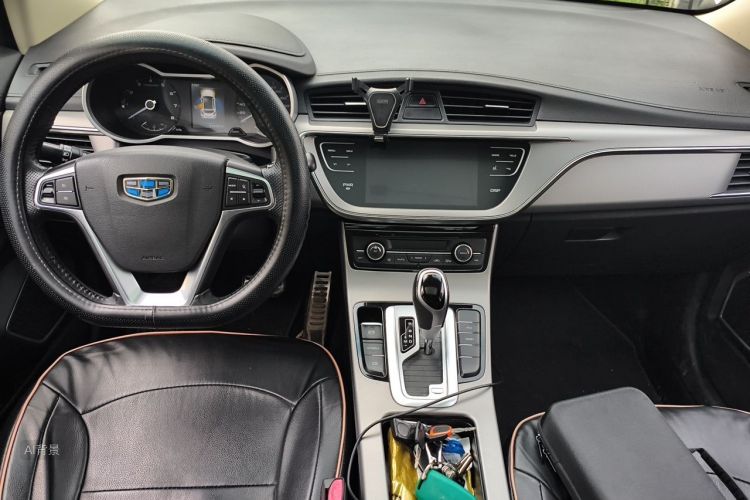 GEELY Emgrand GS 2018 car image #11