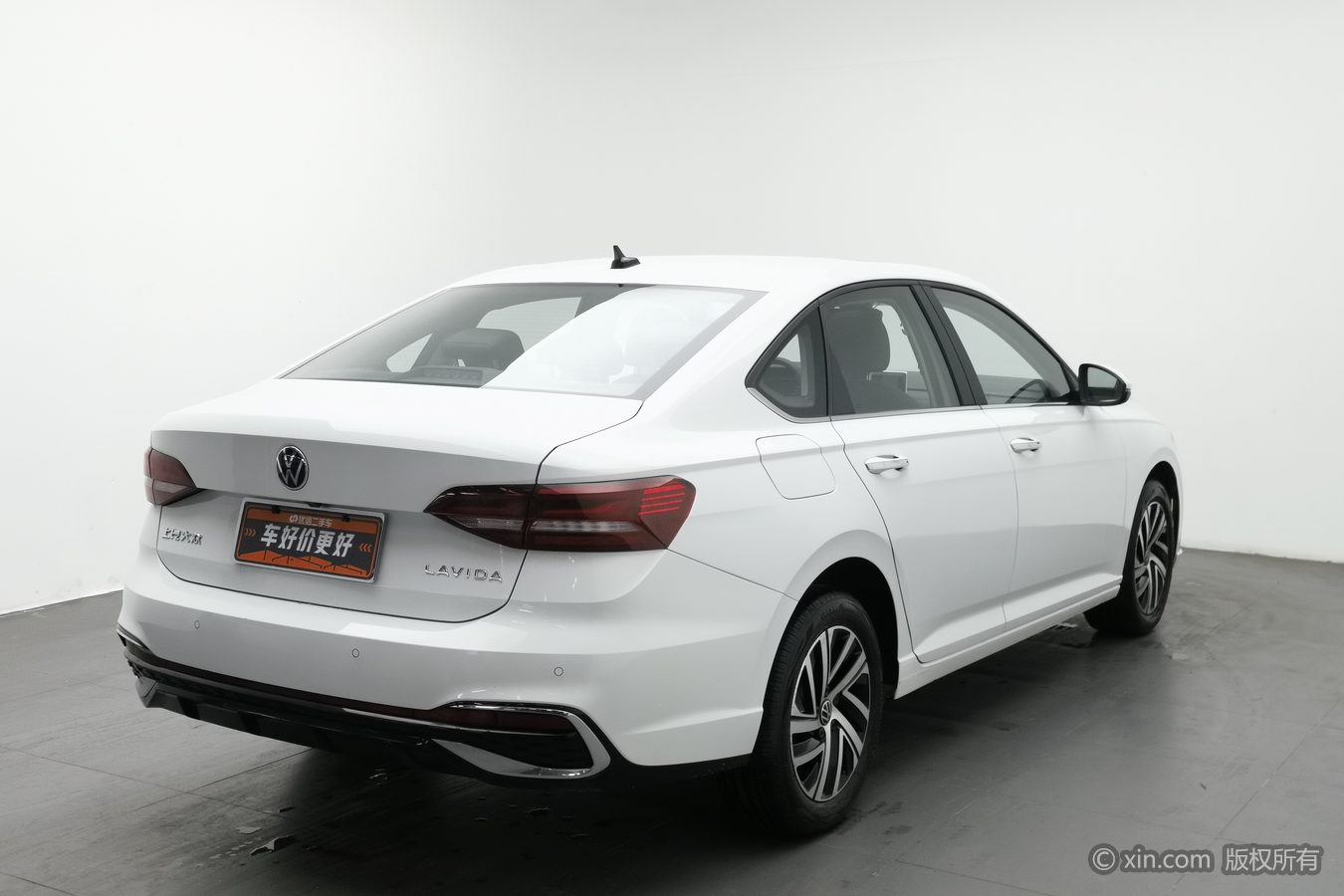 Volkswagen Lavida 2025 imagen de coche #3