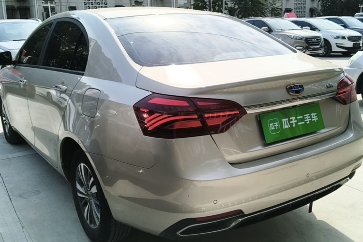 GEELY Emgrand 2019 #5 GEELY Emgrand 2019 car image #5