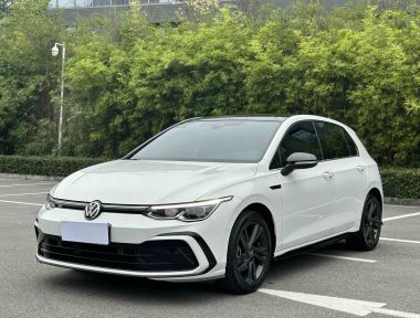 Volkswagen Golf 2022 car image 