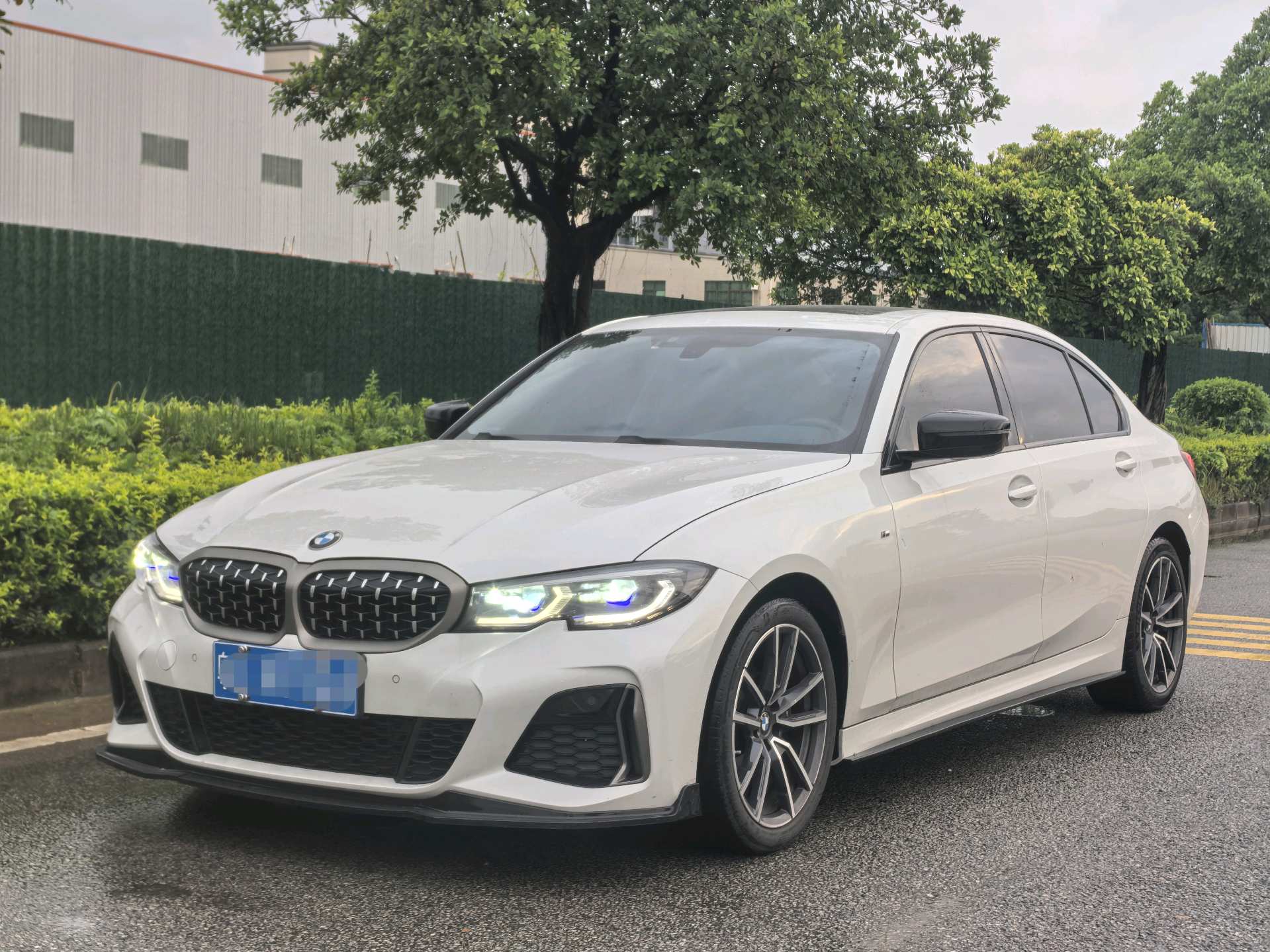 BMW 3 Series 2022 car image 