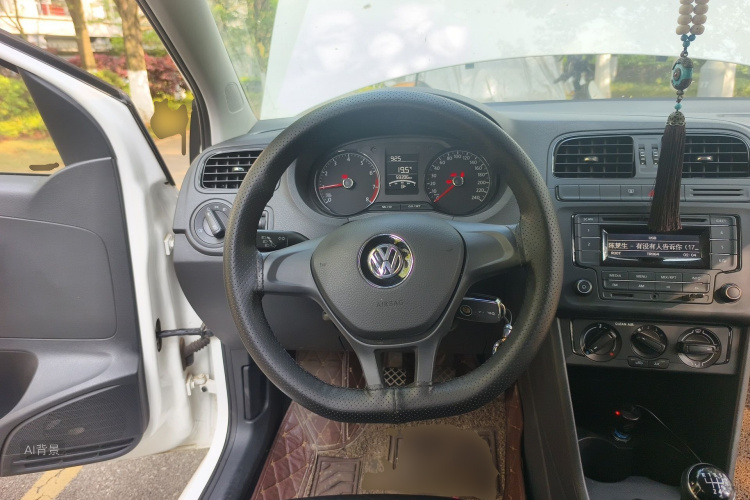 Volkswagen Polo 2017 imagem de carro #12