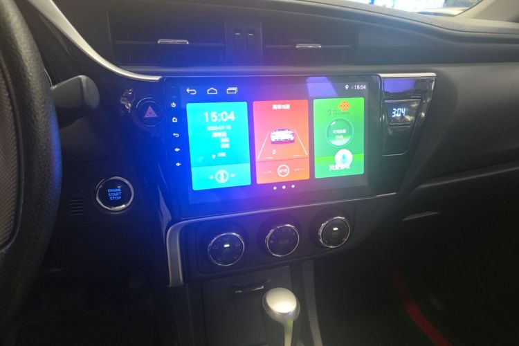 Toyota Corolla 2018 immagine di auto #13