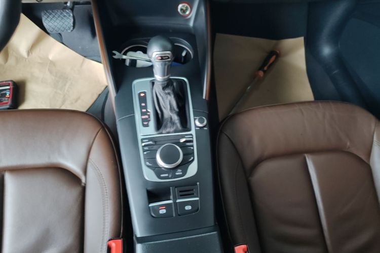 Audi A3 2016 immagine di auto #14