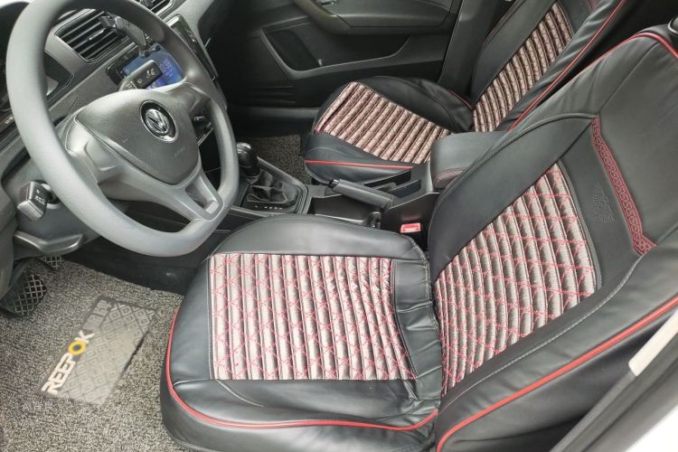 Volkswagen Santana 2018 car image #17