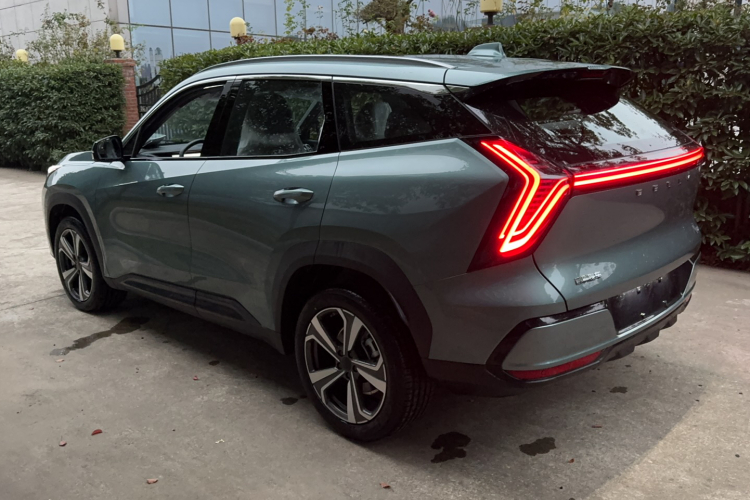 GEELY Boyue L 2025 #5 GEELY Boyue L 2025 imagen de coche #5