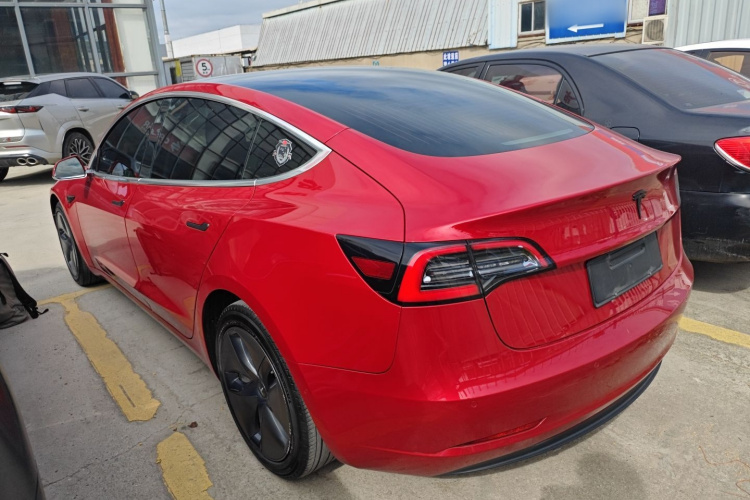 Tesla Model 3 2020 car image #5