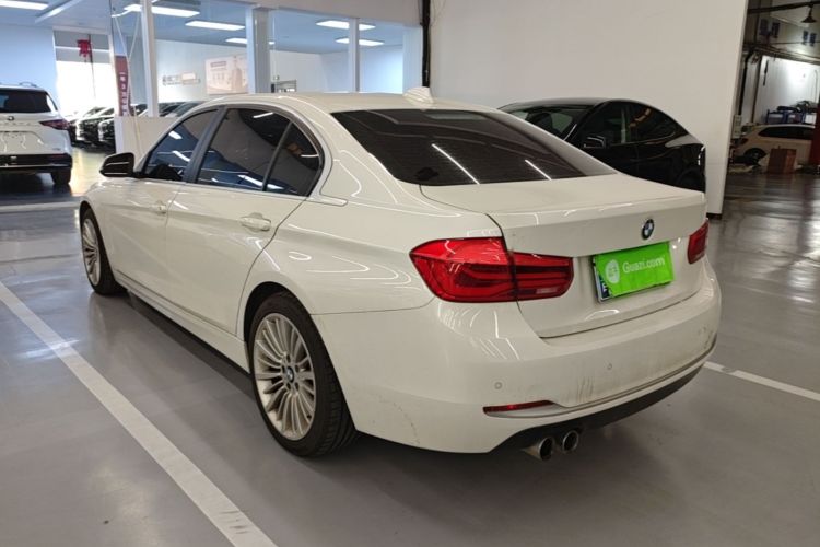 BMW 3 Series 2018 #7 BMW 3 Series 2018 car image #7