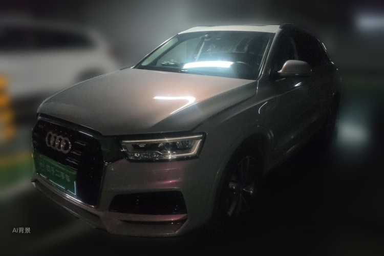 Audi Q3 2019 car image #2