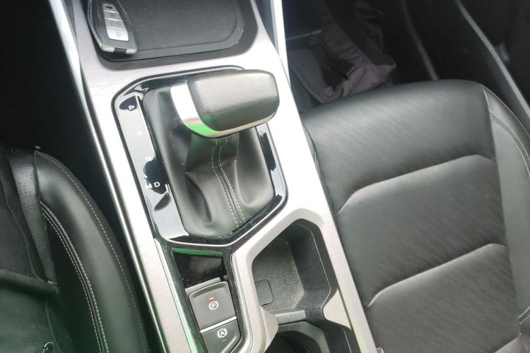 GEELY Emgrand 2022 #14 GEELY Emgrand 2022 car image #14