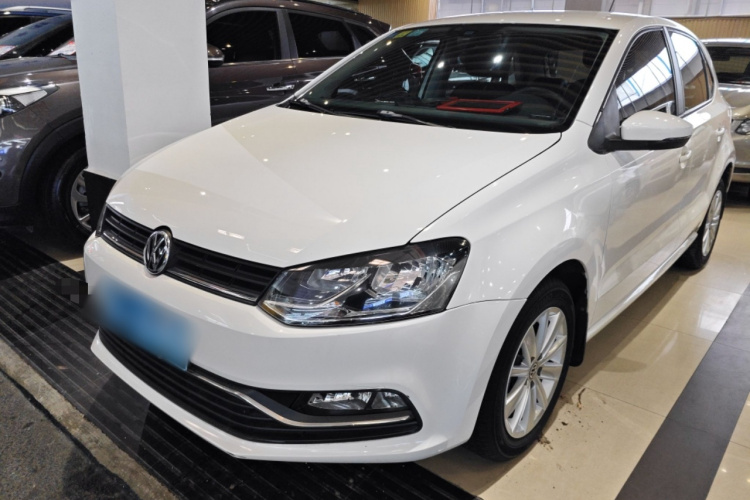 Volkswagen Polo 2015 imagem de carro #2