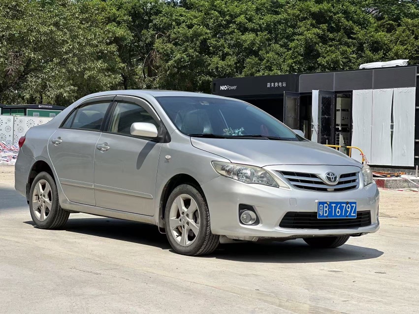 Toyota Corolla 2011 car image #2
