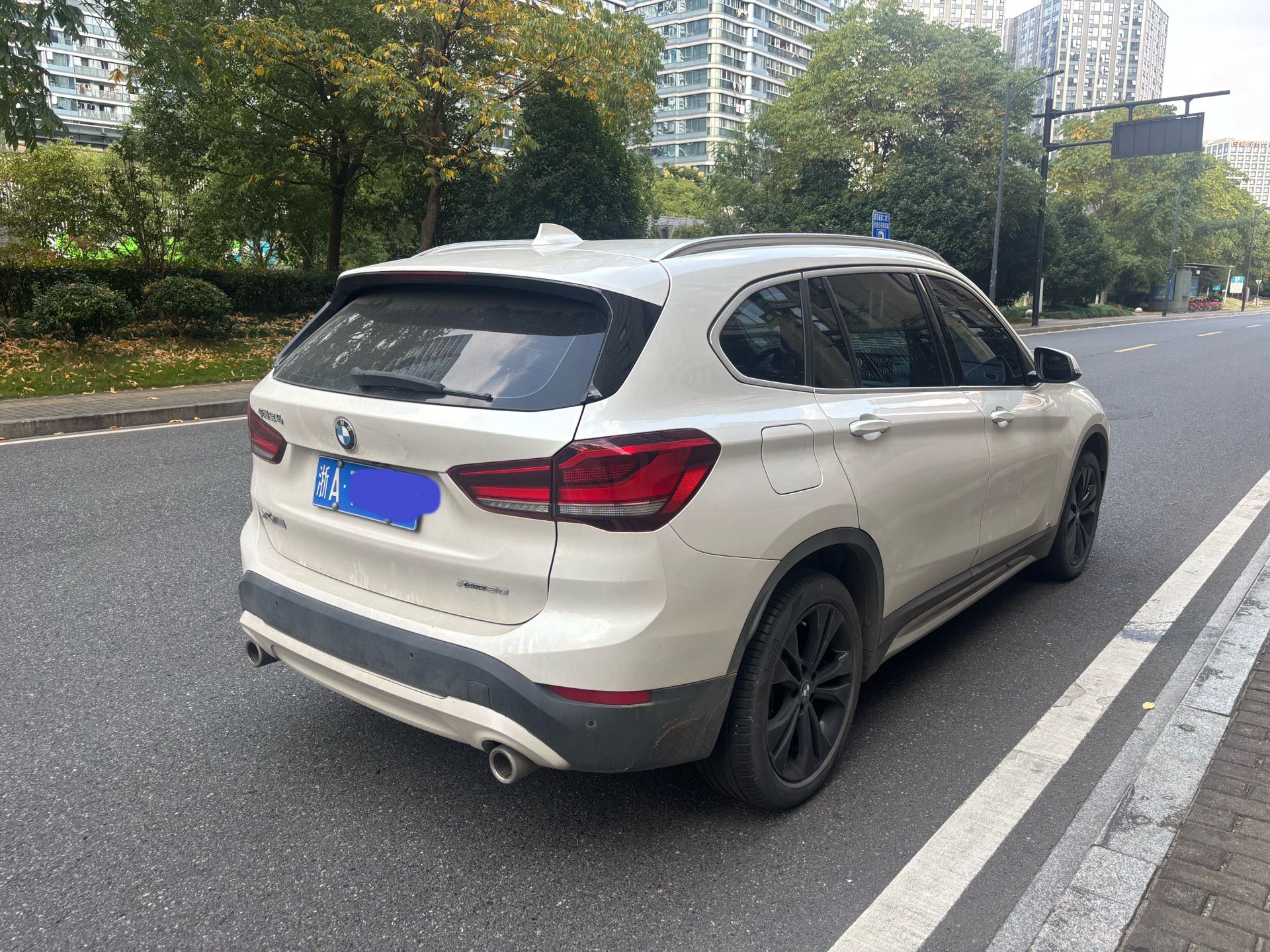 BMW X1 2022 #4 BMW X1 2022 car image #4