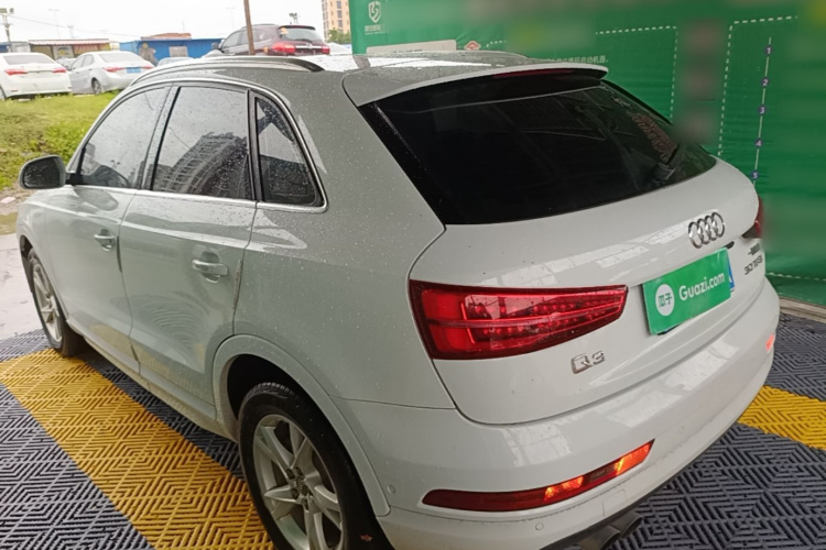 Audi Q3 2019 #7 Audi Q3 2019 car image #7