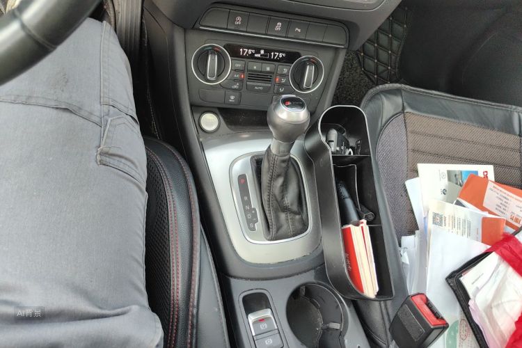 Audi Q3 2017 #16 Audi Q3 2017 car image #16