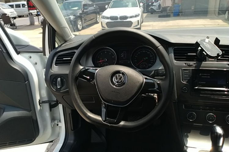 Volkswagen Golf 2016 #11 Volkswagen Golf 2016 car image #11