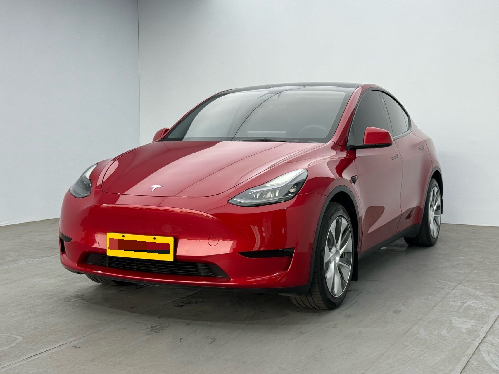 Tesla Model Y 2022 Tesla Model Y 2022 car image