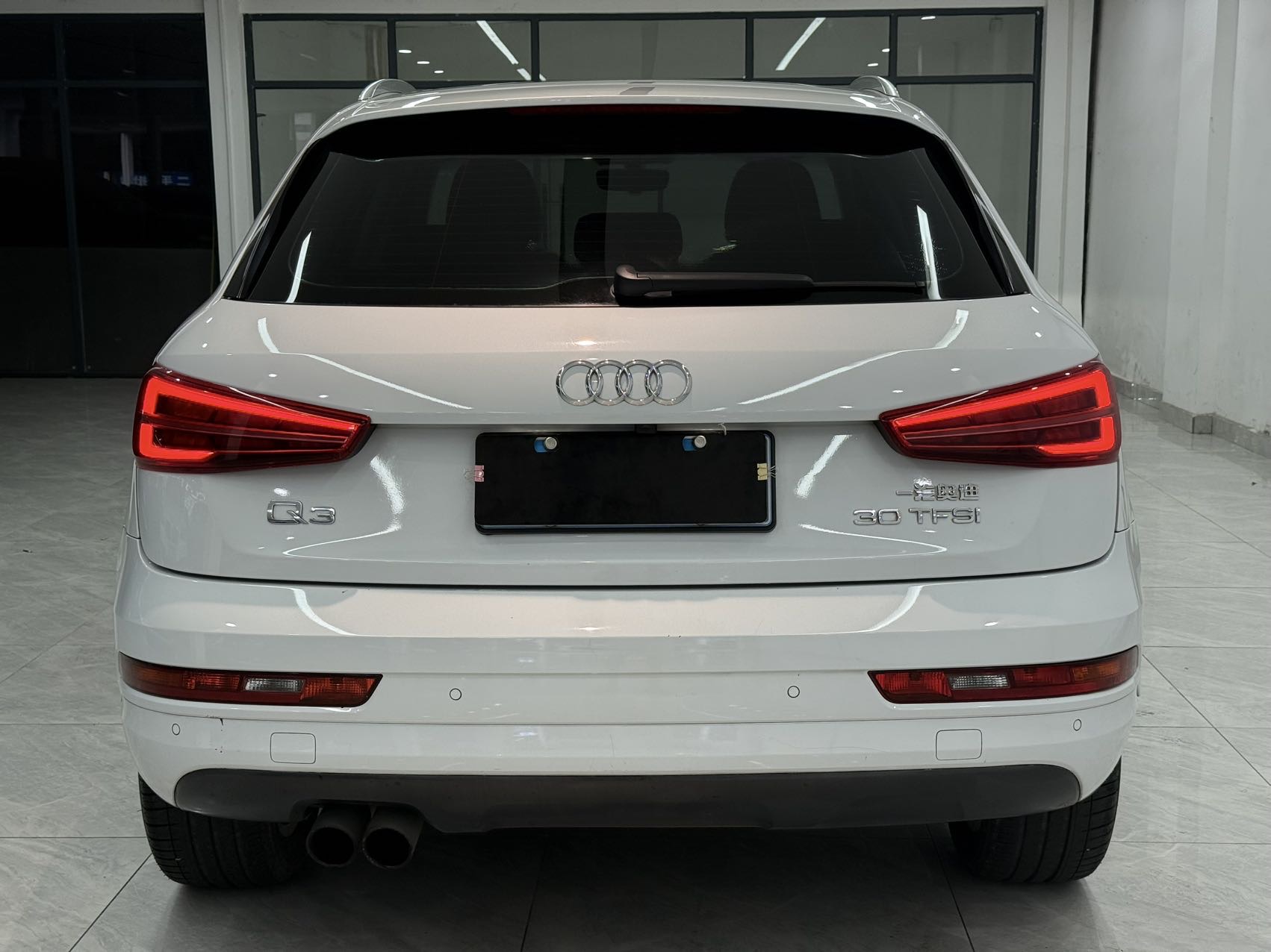 Audi Q3 2017 #5 Audi Q3 2017 car image #5