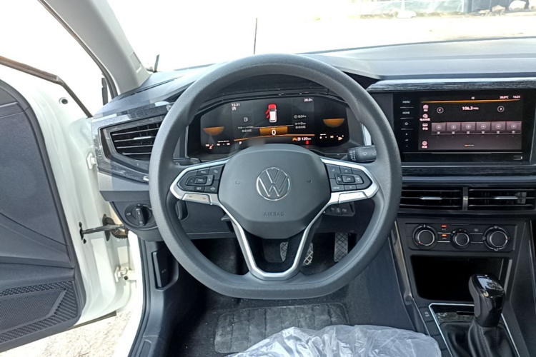 Volkswagen Lavida 2023 car image #15