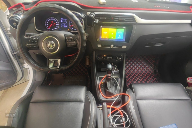 MG ZS 2018 #11 MG ZS 2018 car image #11