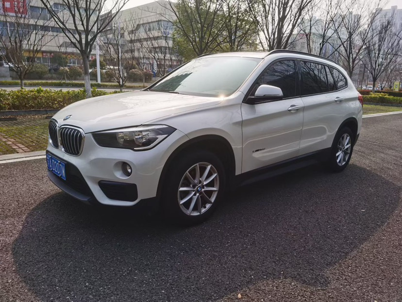 BMW X1 2017 car image 