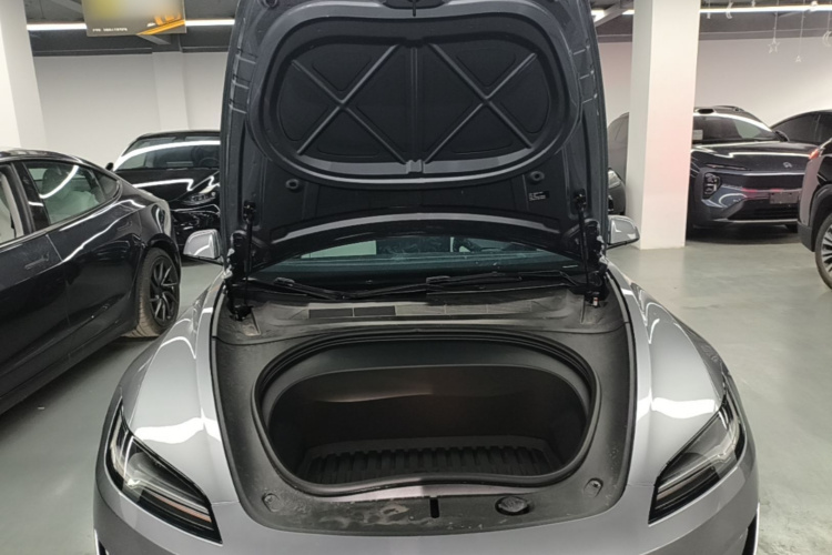 Tesla Model 3 2024 #20 Tesla Model 3 2024 car image #20