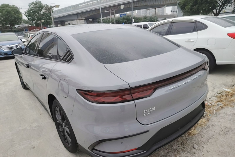 BYD Han 2024 car image #5