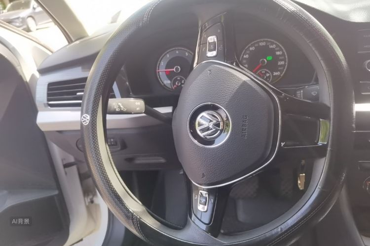 Volkswagen Lavida 2018 car image #12