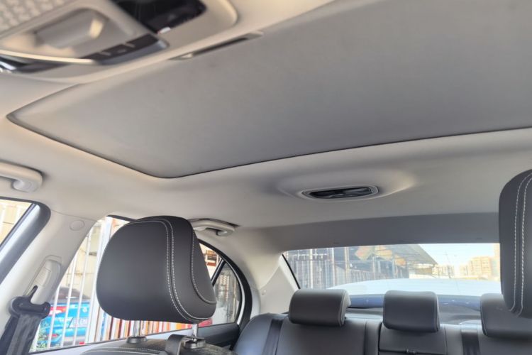 GEELY Emgrand 2019 #20 GEELY Emgrand 2019 car image #20