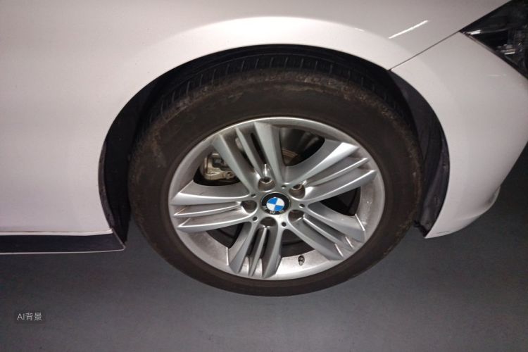 BMW 3 Series 2017 immagine di auto #9