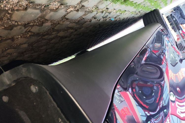 Tesla Model Y 2025 car image #27