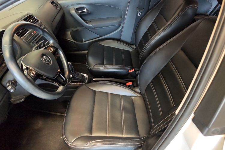 Volkswagen Polo 2017 #17 Volkswagen Polo 2017 car image #17
