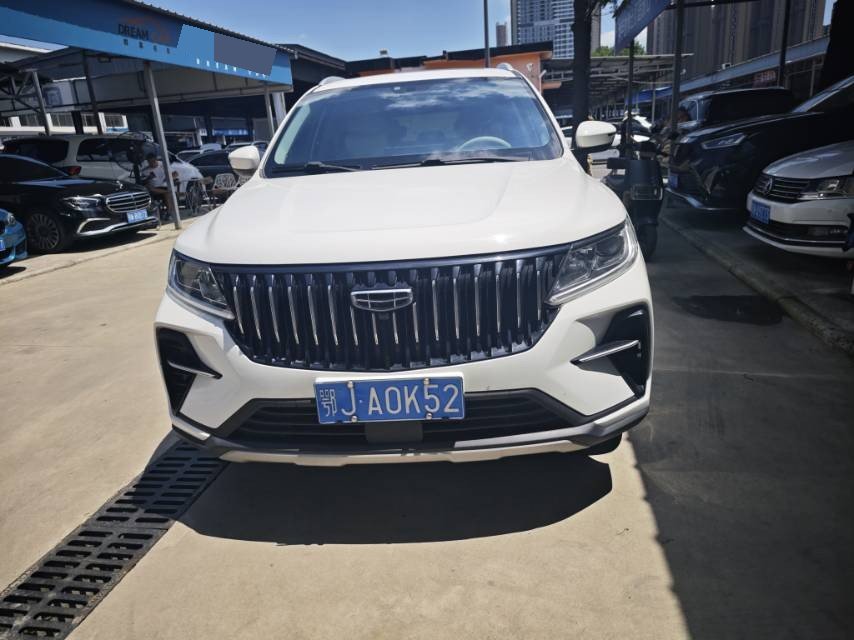 GEELY Vision X6 2022 car image #2