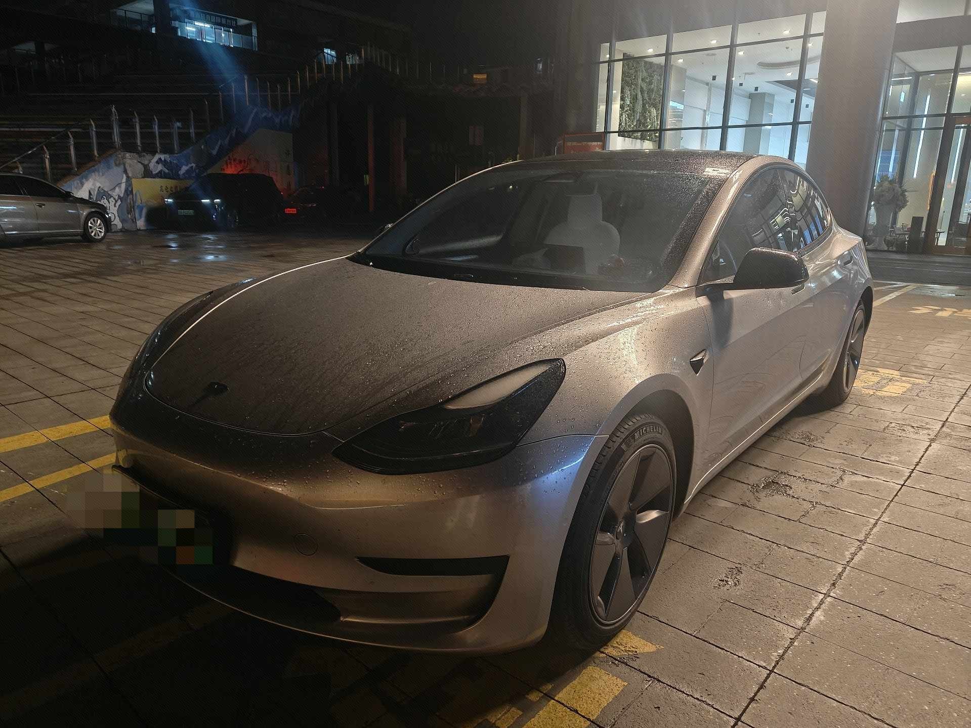Tesla Model 3 2023 Tesla Model 3 2023 immagine di auto