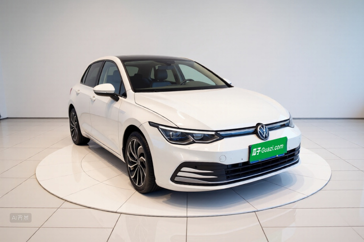Volkswagen Golf 2021 car image #4
