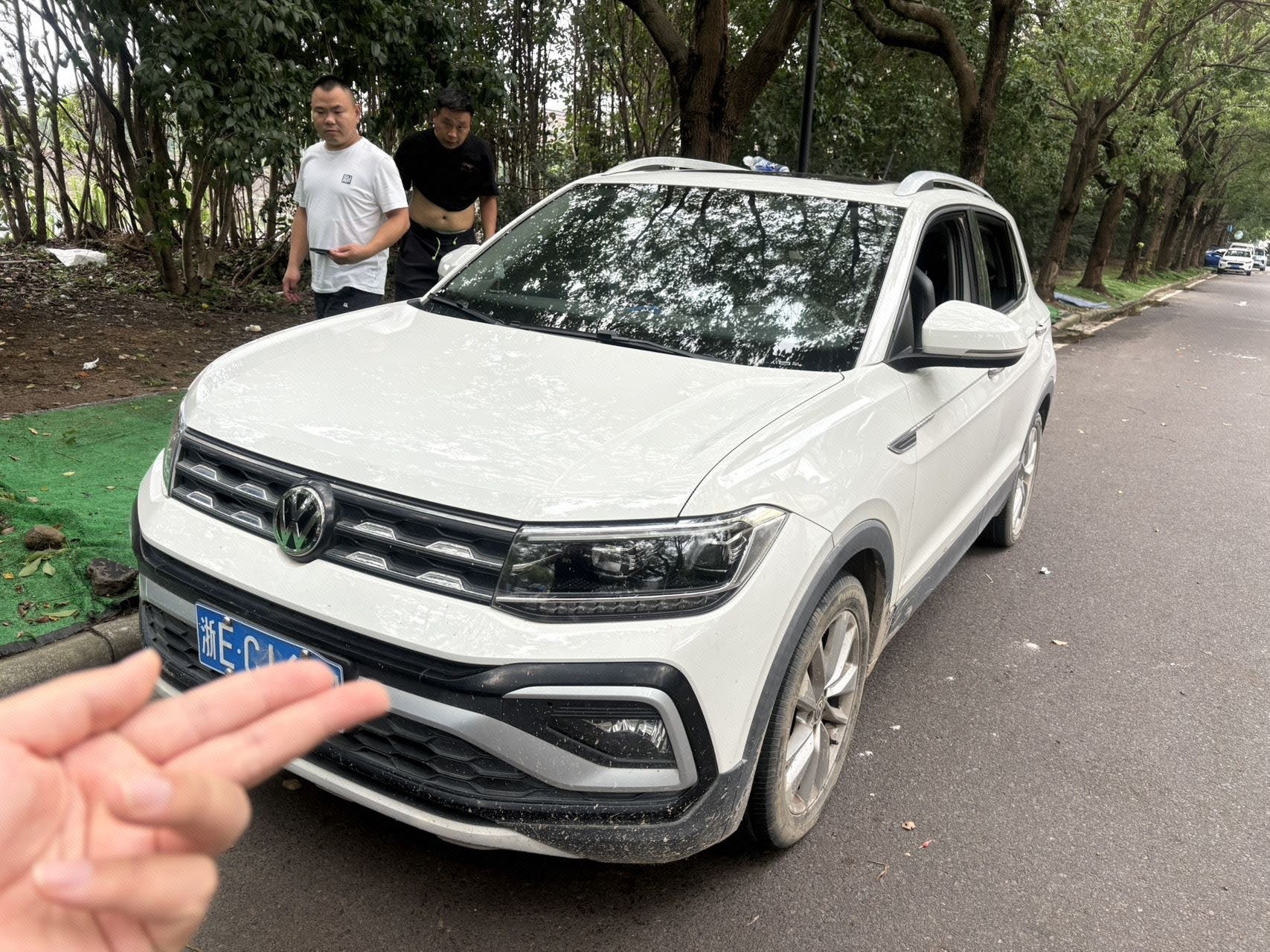 Volkswagen T-Cross 2019 Volkswagen T-Cross 2019 car image