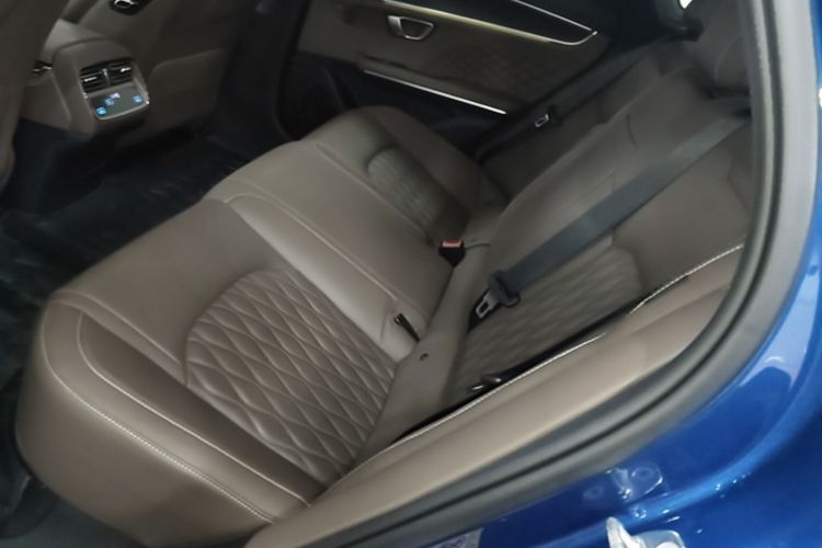 BYD Han 2023 #17 BYD Han 2023 car image #17