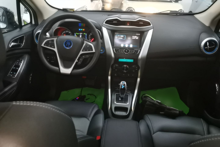 BYD Yuan New Energy 2019 car image #10