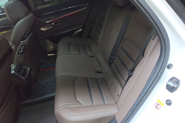 BYD Han 2022 car image #13