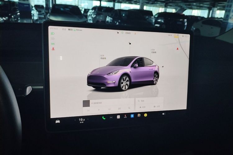 Tesla Model Y 2022 #13 Tesla Model Y 2022 car image #13